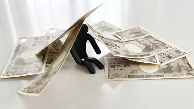 一万円札に潰される。水戸市で借金返済の無料相談をする